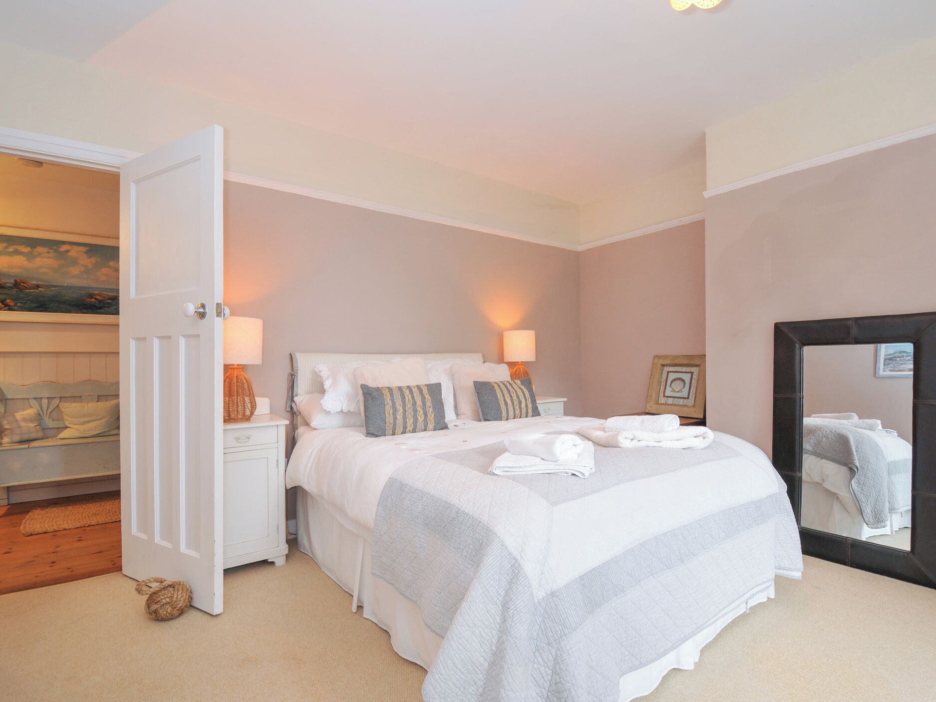 5 chambres, Wi-Fi gratuit, décoration personnalisée