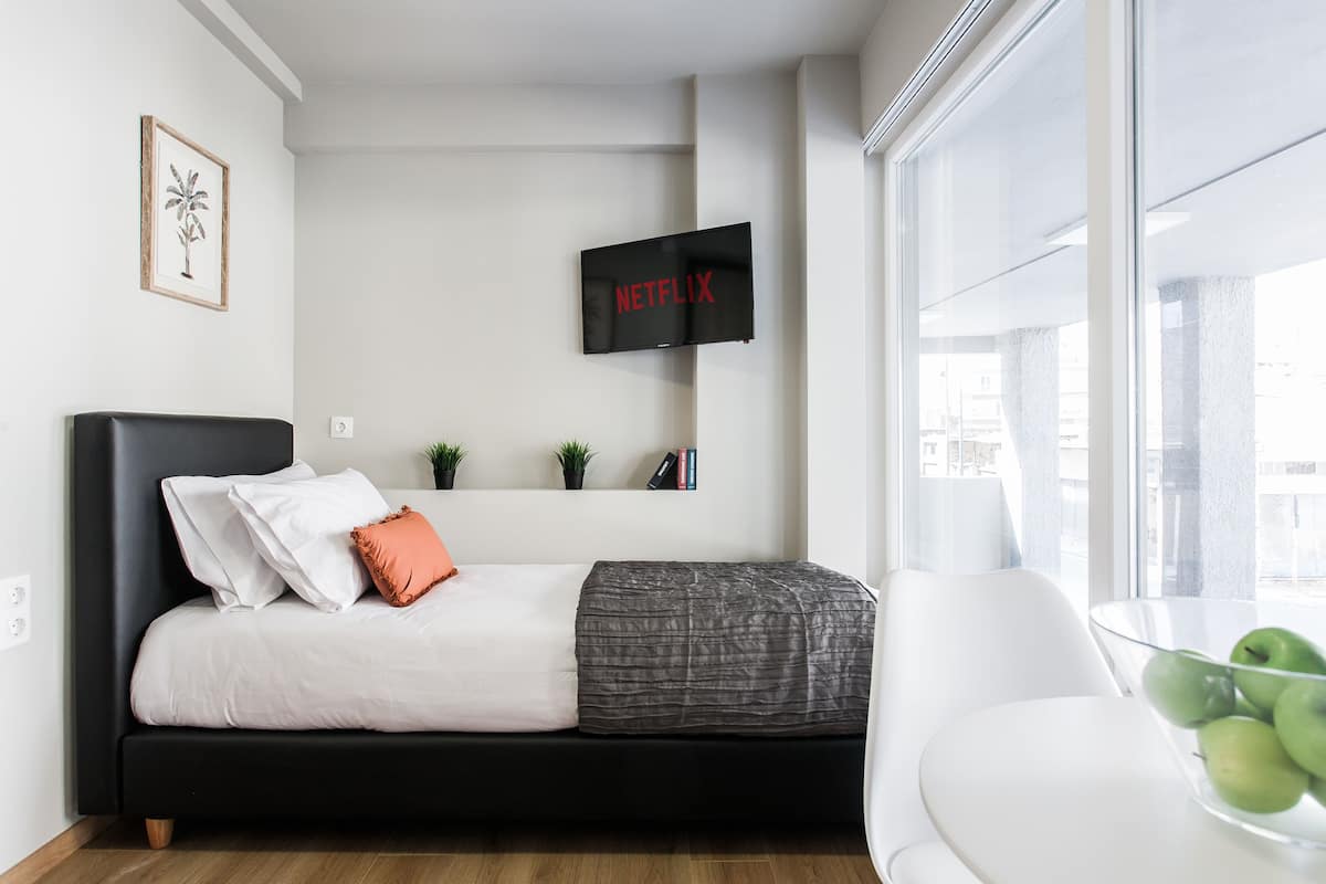 Comfort Single Room | 1 bedroom, premium bedding, pillow-top beds, individually decorated