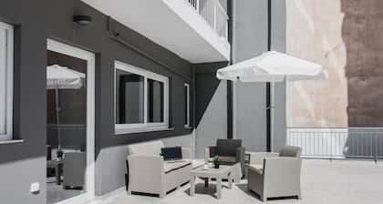WYZ Attiki Aparthotel