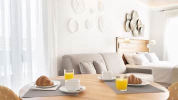 豪華開放式客房 | 客房內保險箱、獨特裝潢、布置獨特、遮光布/窗簾