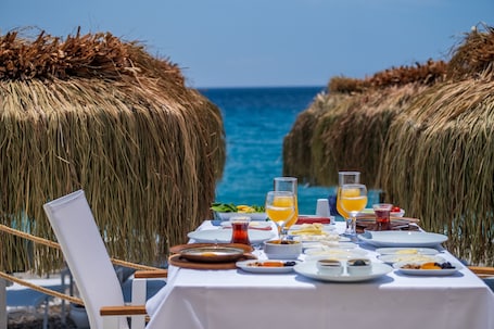 Free daily local cuisine breakfast