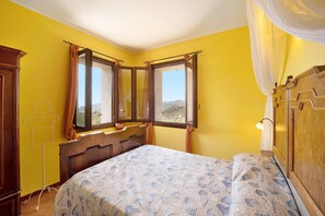 2 chambres, accès au Wi-Fi (inclus), literie fournie