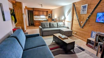 Televisión, reproductor de DVD y estéreo