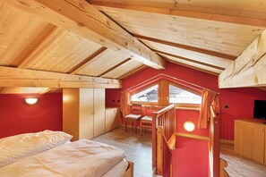 3 Schlafzimmer, kostenloses WLAN, Bettwäsche