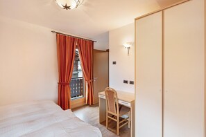 2 habitaciones, wifi gratis y ropa de cama 