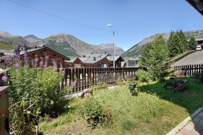Property grounds - Apartment Baita Belvedere - Mottolino with Mountain View, Balcony and Wi-Fi (Livigno)