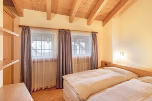 2 habitaciones, wifi gratis y ropa de cama 