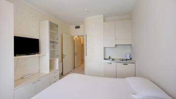 1 camera, ferro/asse da stiro, Wi-Fi gratuito, lenzuola