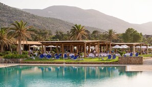 Pool - Kernos Beach Hotel & Bungalows (Crete)