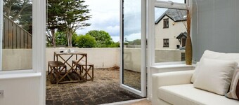 St Martins Apartment