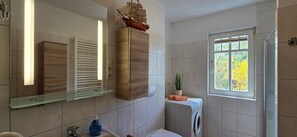 Chuveiro, secador de cabelo