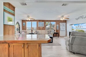 TV - Everyone needs a little LatItude Adjustment now an (Gulf Shores)