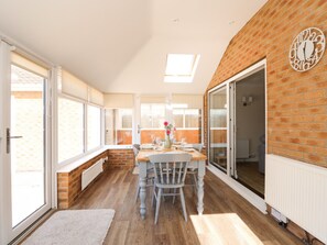 Cottage | Interior - Sea Point (Skegness)