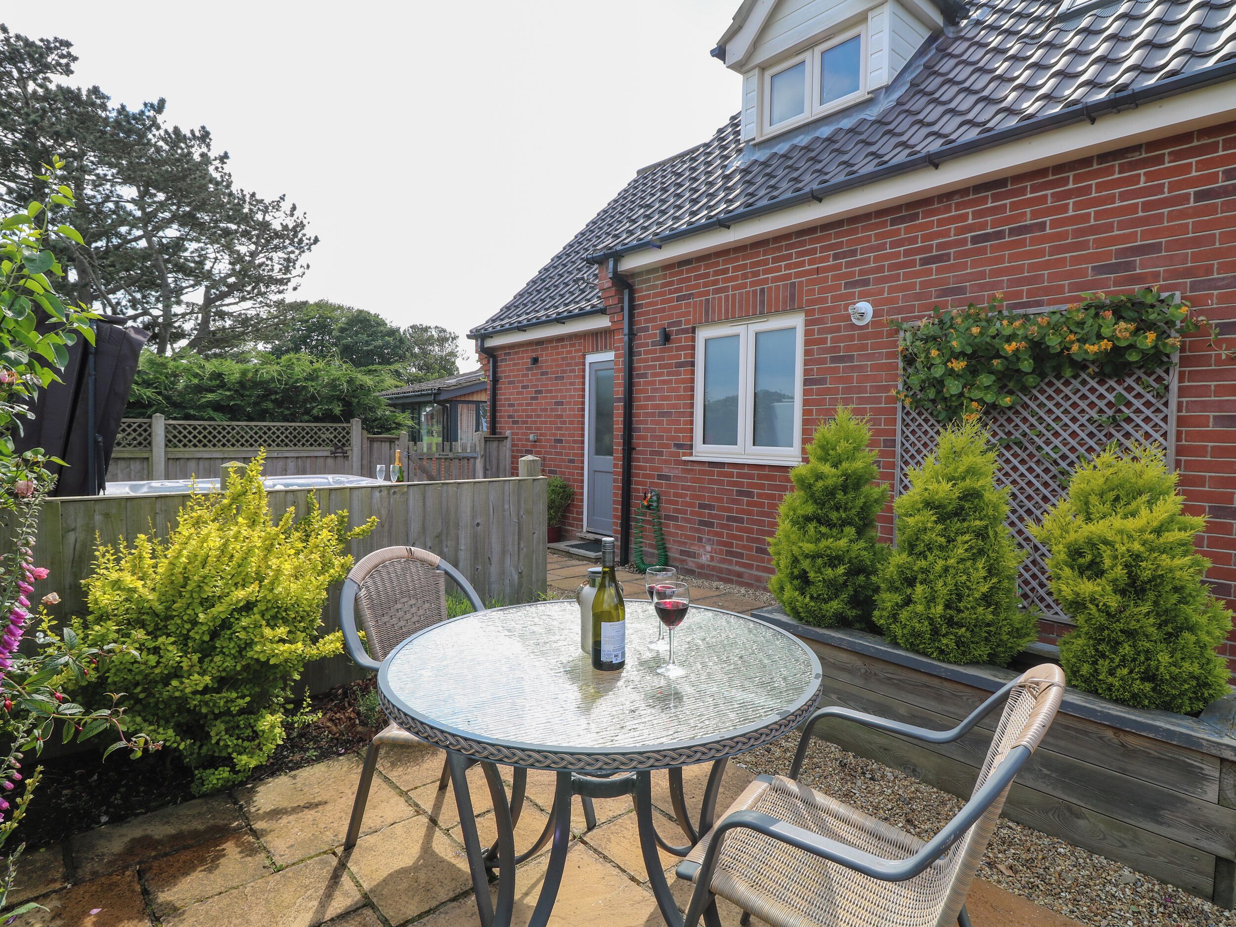 Cottage | Buiten dineren