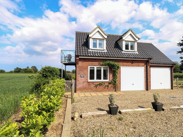 Exterior - Spinney's Den (North Walsham)