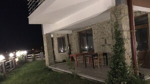 Front of property - Ispilya Pansiyon (Gökçeada)