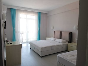 Standard Double Room | Bed sheets - Ispilya Pansiyon (Gökçeada)