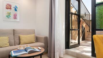 Quarto premium | Roupas de cama premium, edredons de pluma, frigobar, cofres nos quartos
