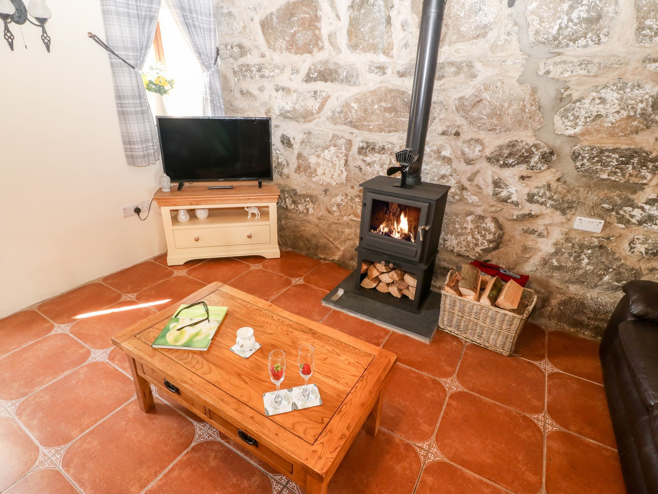 Cottage | Interior