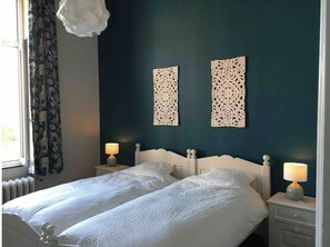 4 bedrooms, iron/ironing board, travel cot, free WiFi