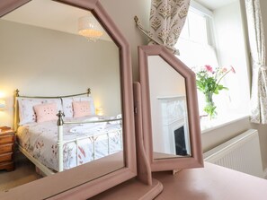 Cottage | Interior - Artro View (Llanbedr)