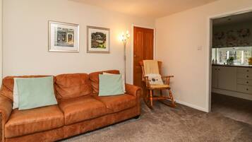 Cottage | Living area