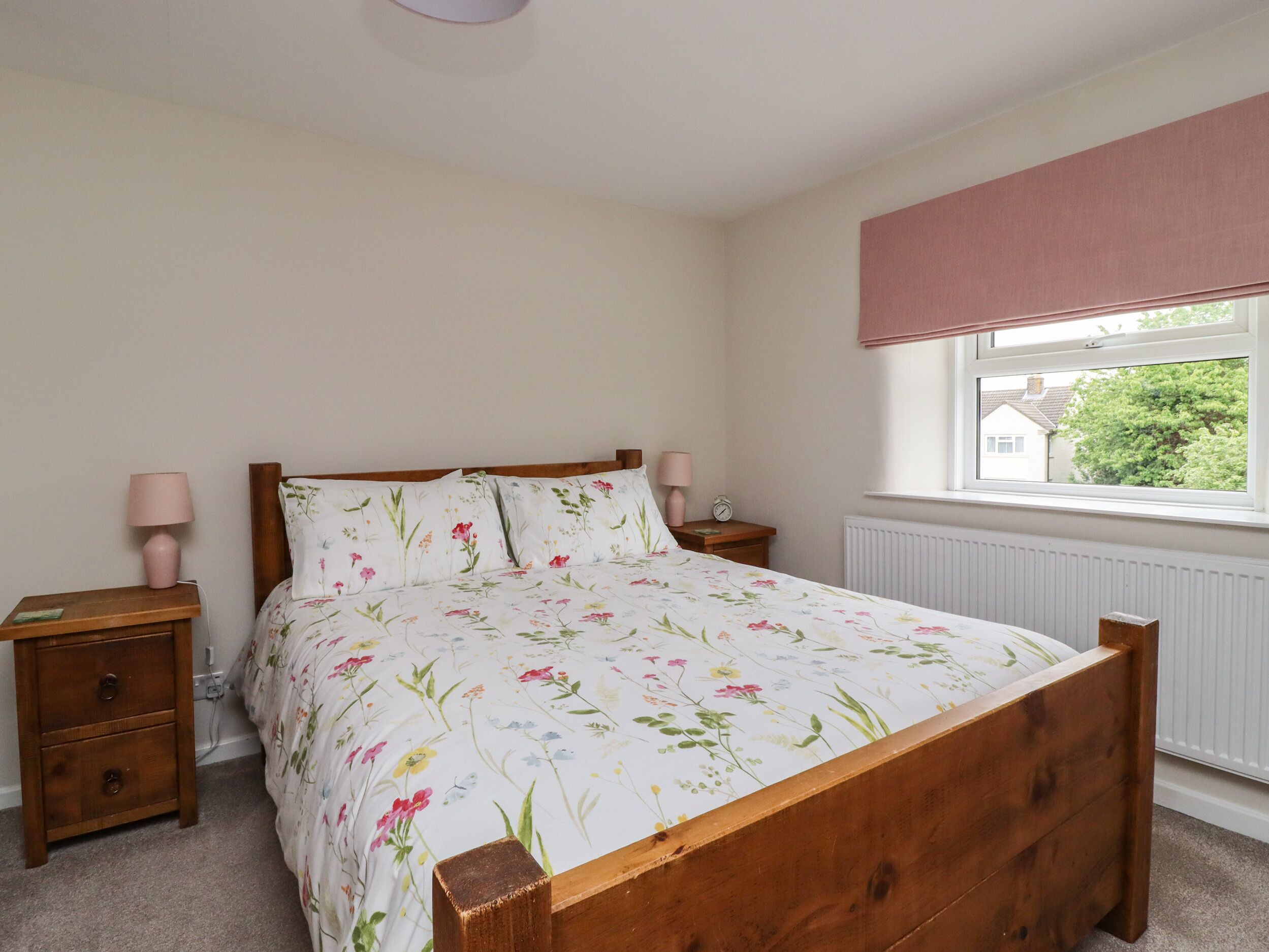 Cottage | 2 bedrooms, individually decorated, individually furnished, free WiFi