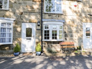Cottage | Interior - Parva (Middlesbrough)