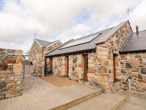 Cottage | Interior - Clynnog House (Llanfairpwllgwyngyll)