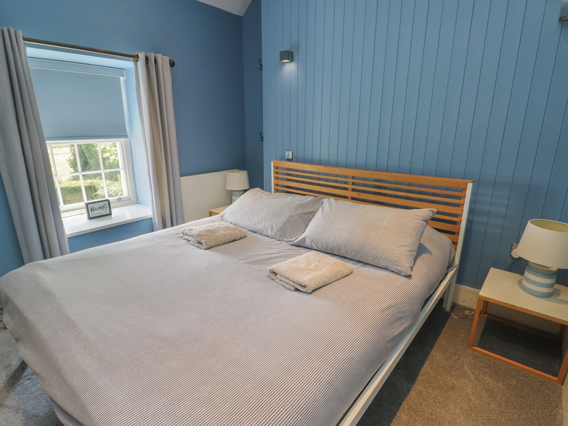 6 Schlafzimmer, kostenloses WLAN, individuell dekoriert