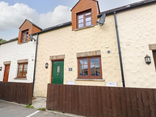 Bwthyn Canol - Haverfordwest