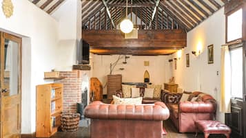 Cottage | Living room