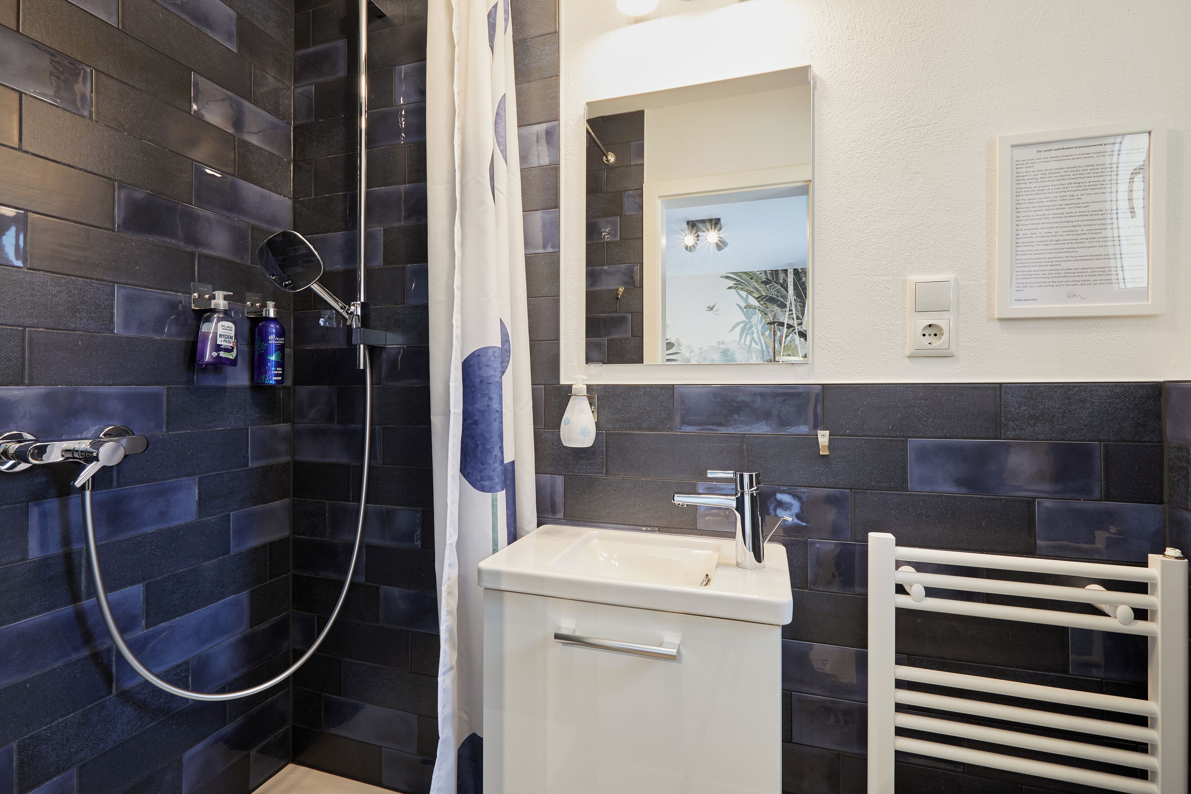 Comfort-Apartment | Badezimmer | Dusche, Haartrockner, Handtücher