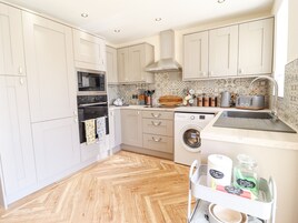 Refrigerador, utensilios de cocina