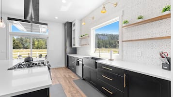 Dining tables, kitchen islands