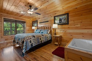 5 soverom, skrivebord, wi-fi (inkludert) og sengetøy