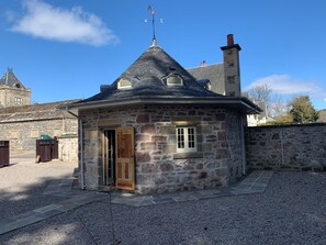 Cottage | Interior - The Hen House (Beauly)