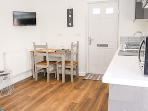 Cottage | Interior - Little Oakleigh (Llanymynech)