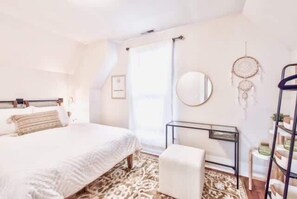 4 habitaciones, tabla de planchar con plancha y wifi gratis
