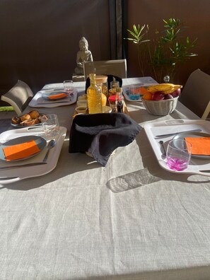 Restauration en plein air