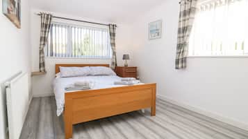 4 bedrooms, individually decorated, individually furnished, free WiFi