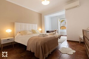 3 habitaciones, tabla de planchar con plancha y wifi gratis 