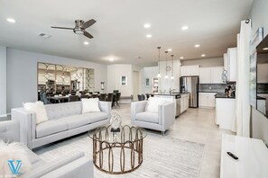 Smart TV, tavolo da calcetto