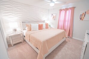 7 bedrooms, iron/ironing board, WiFi, bed sheets - Last Minute Disney Getaway! Private Pool, Hot Tub & Game Room. Book Now! #38300 (Orlando)