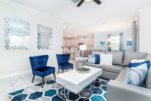 Smart TV, table tennis