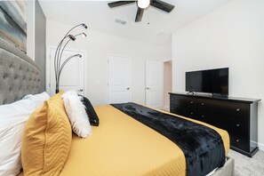 4 Schlafzimmer, Bügeleisen/Bügelbrett, WLAN, Bettwäsche