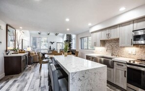 Fridge, microwave, oven, stovetop - Remodeled 4BR Close to Canyons Village and Skiing! (Park City)