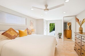 3 bedrooms, iron/ironing board, WiFi