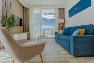 Televisión de pantalla plana de 100 cm con canales por satélite