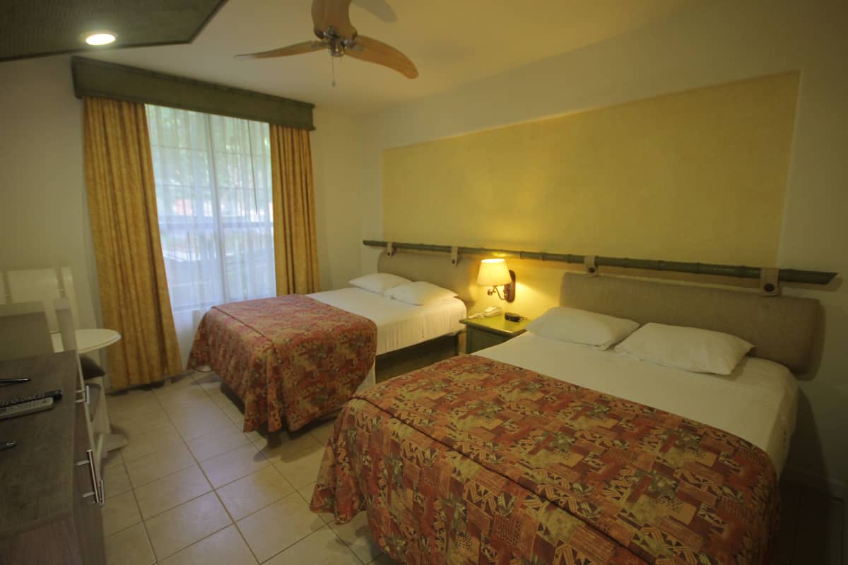 Family Triple Room | Blackout drapes, iron/ironing board, free WiFi, bed sheets